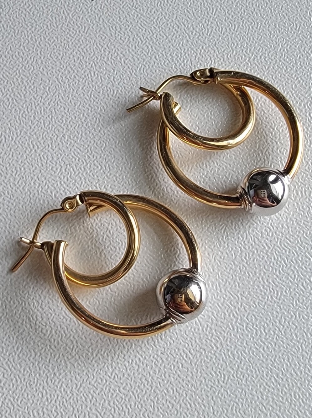 Vintage 14k Yellow Gold Double Hoop Cape Cod Earrings with White Gold Ball